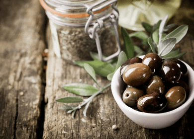The Magic of Olives: Packed with Phytonutrients, Antioxidants and Good Fats!