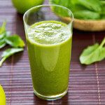 Spinach and apple smoothie