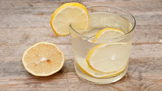 glass of water with lemon