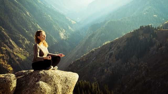 Mindfulness Vs. Meditation... What Is The Difference?