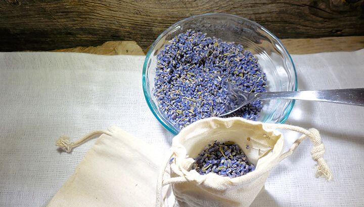 Simple Lavender Dryer Sachets Photo 3