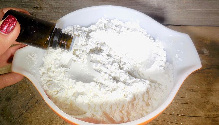 DIY Medicated foot powder Photo 5