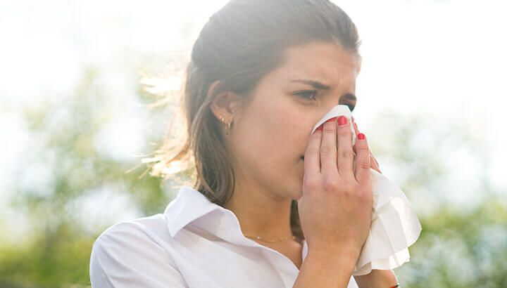 Local honey can help to combat allergies.