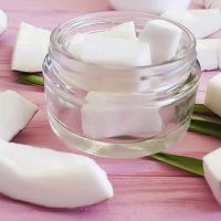 Coconut oil can improve the quality of your lips