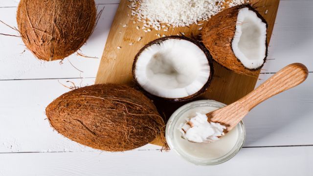 5 Research-Backed Benefits Of Coconut Oil